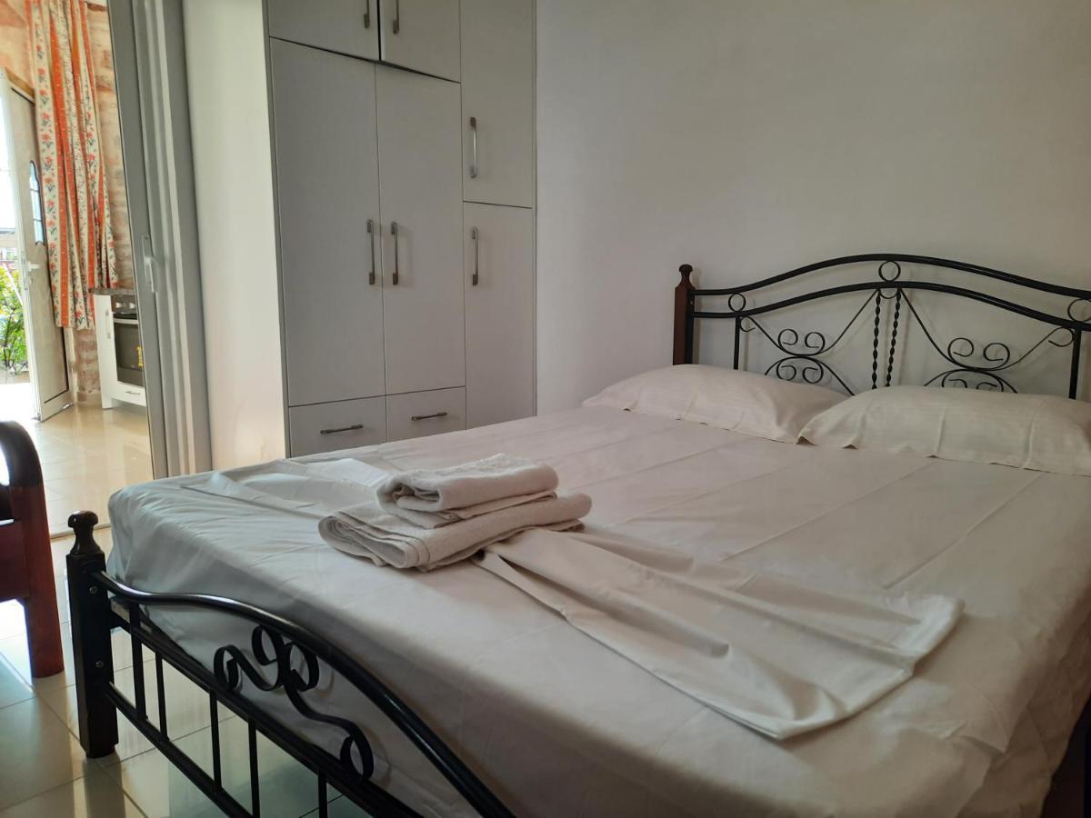 Villa Ardiano Ксамил Екстериор снимка